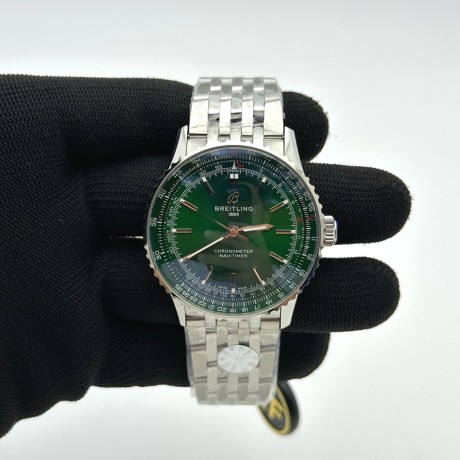 TF공장 브라이틀링 내비타이머 41미리 스틸 그린다이얼 브레이슬릿 Navitimer Automatic 41mm SS TF 1:1 Best Edition Green Dial on SS Bracelet A2824