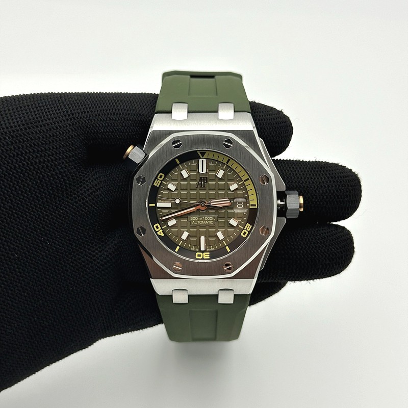ZF공장 오데마피게 로얄오크 오프쇼어 다이버 15720 그린다이얼 러버스트랩 Royal Oak Offshore Diver 15720 ZF 1:1 Best Edition Green Dial on Green Rubber Strap A4308