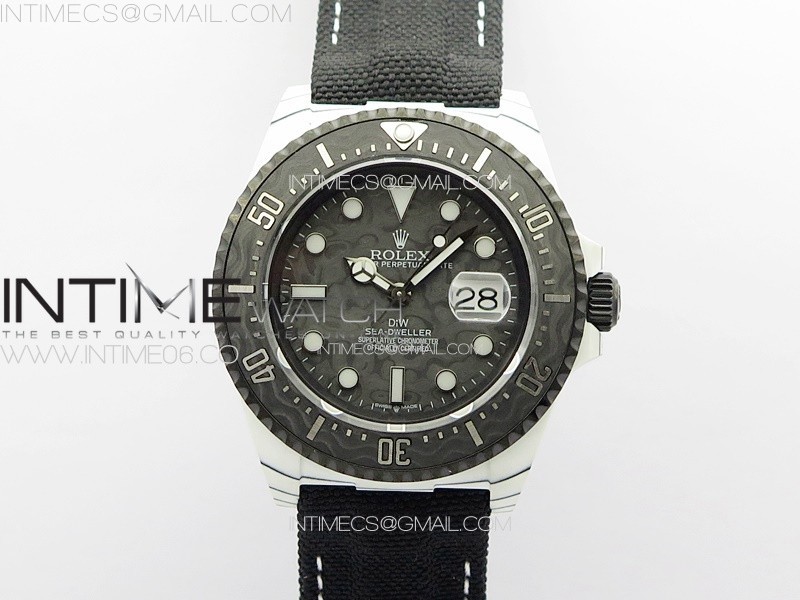 DIW공장 롤렉스 씨드웰러 화이트카본케이스 그린다이얼 그린나일론스트랩 Sea Dweller 43mm White Carbon 'IRBIS' DIWF Best Edition Carbon Dial on Black Nylon Strap A2824